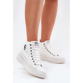 Sneaker femminili sulla piattaforma Lee Cooper LCW-25-44-3209L White bianca 2