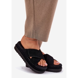 Infradito da donna sulla piattaforma con le strisce nere nero 1