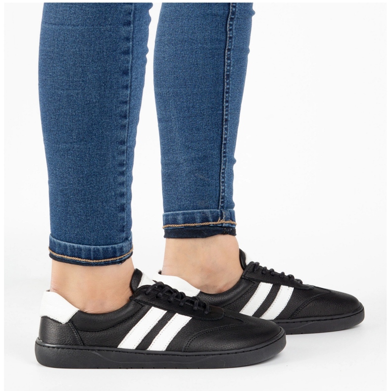 Scarpe in pelle da donna joker blackorwhite nero - sneaker minimaliste Olivier 1