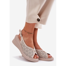 In pelle Openwork Sandals femminile per Vinceza 79529 beige 1