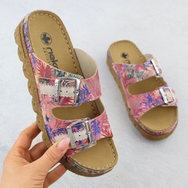 Slifor da donna sulla piattaforma con fibbie rosa Rieker V8751-90 1