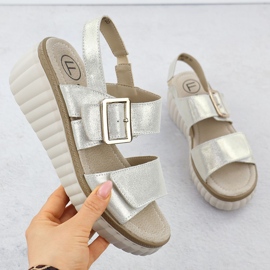 Sandali in pelle da donna in pelle filippo 7040 d'oro 1