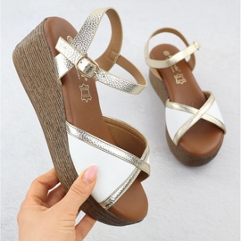 S.Barski Sandali da donna sul cuneo White Złote S. Barski PL51-324 bianco 1