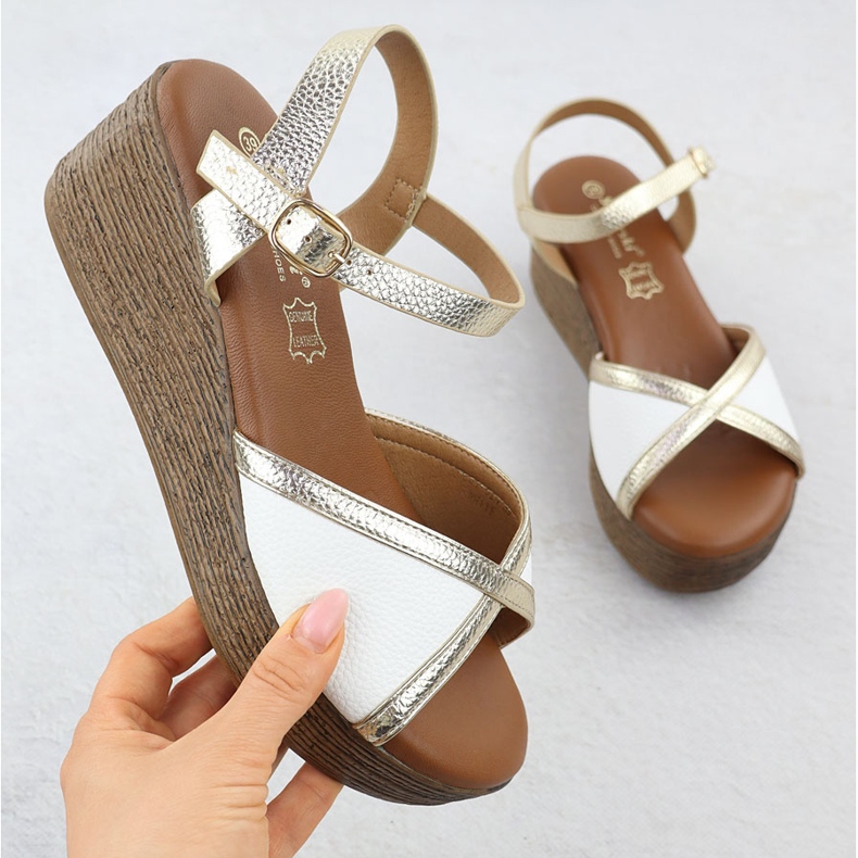 S.Barski Sandali da donna sul cuneo White Złote S. Barski PL51-324 bianco 1