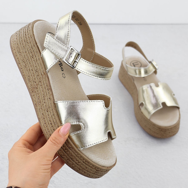 Sandali in pelle filippo ds7024 con zeppe d'oro 1