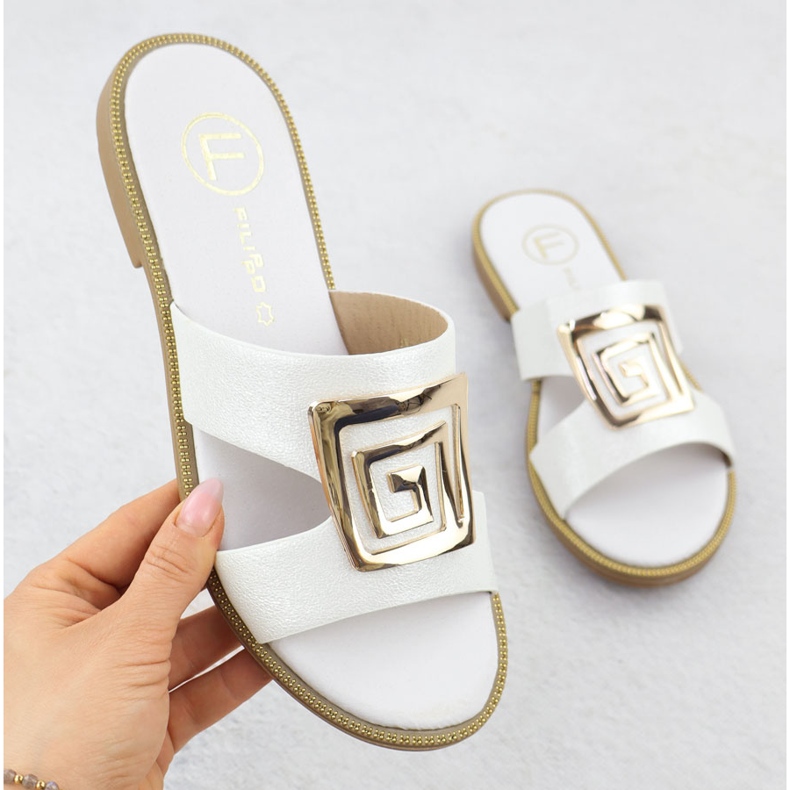 Infradito da donna con decorazione bianca filippo ds3703 bianco 1