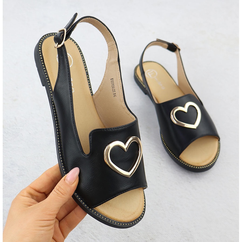 Sandali da donna piatta con cuore nero filippo ds6926 1