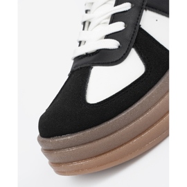 Shelvt Sneakers con plateau in bianco e nero 1