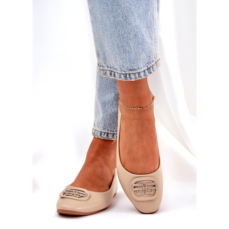 Seastar Ballerine femminili su una suola piatta con un ornamento per il beige 58p 2
