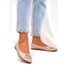 Seastar Ballerine femminili su una suola piatta con un ornamento per il beige 58p 1