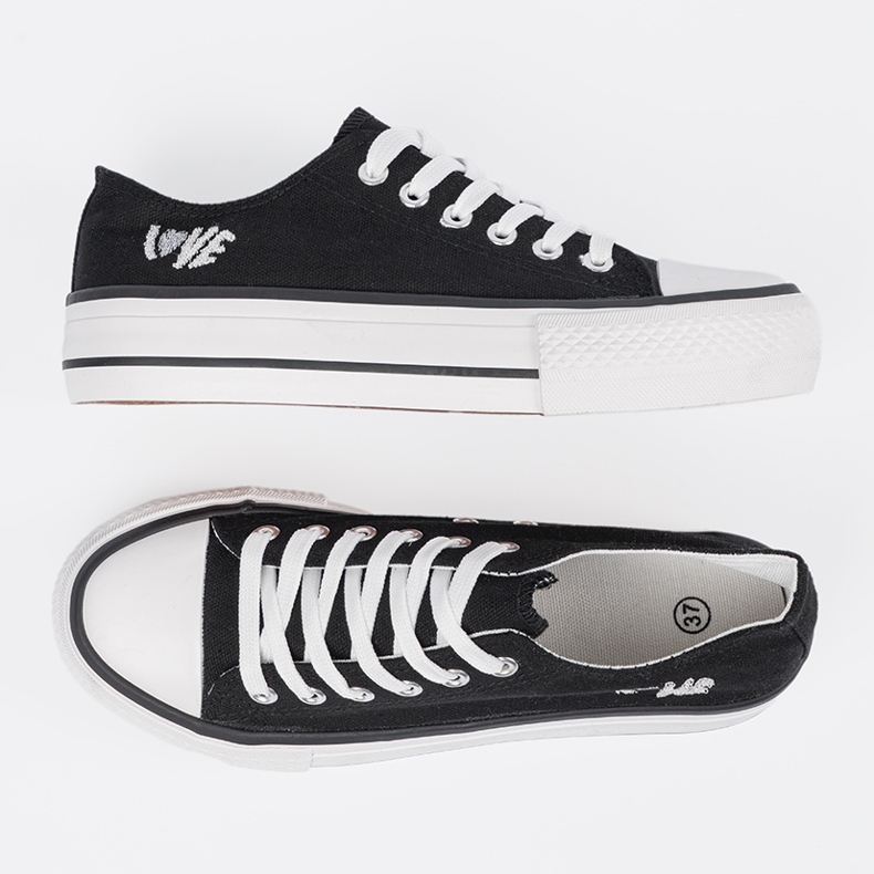 Shelvt Sneaker nere con l'iscrizione AMA DONNE nero 2
