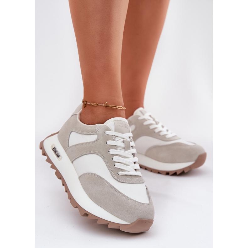 Sneakers in pelle scamosciata sulla Big Star femminile RR274896 Piattaforma femminile Hi-Poliish Sistema Biało-Share bianco 2