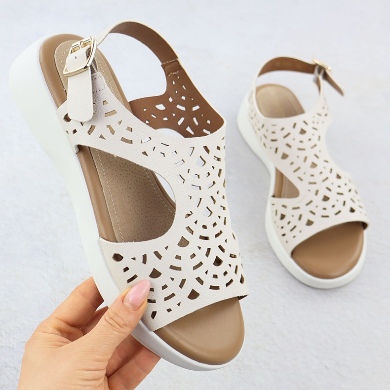 Sandali da donna con spicchi cremosi Sergio Leone SK-850 beige 1