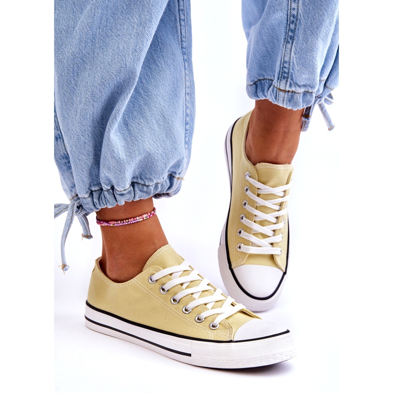 Sneaker gialle da donna basse classiche giallo 2