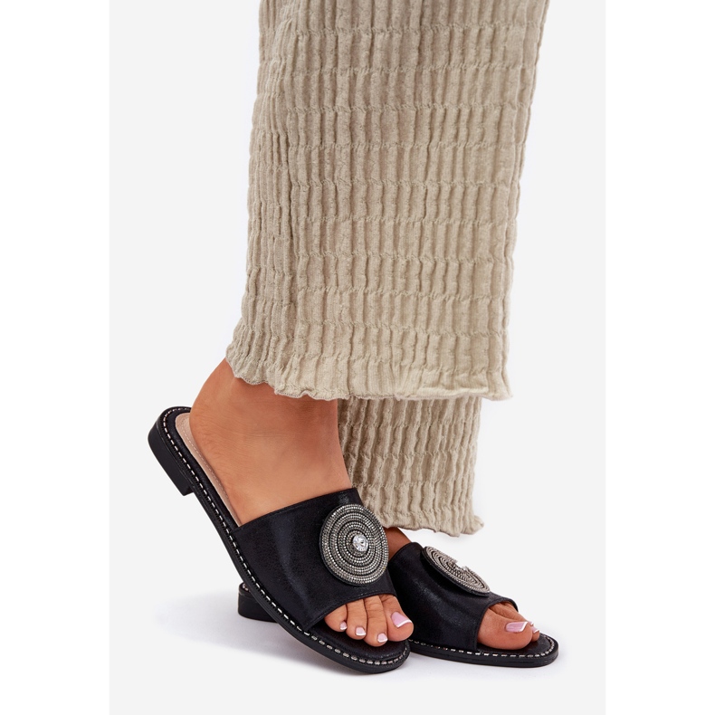 S.Barski Flip da donna con tacco piatto con un ornamento S. Barski Kv51-013 Nero 1