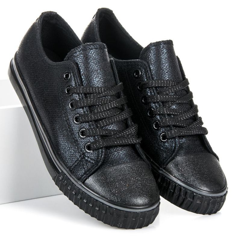 Torna Sneakers alla moda nero 1