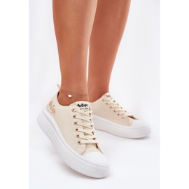 Sneaker femminili sulla piattaforma Lee Cooper LCW-24-44-2464L beige 2