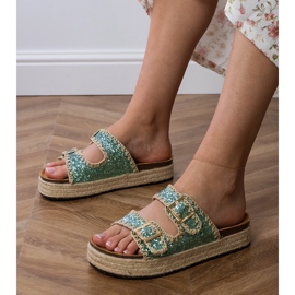 Slifori verdi Espadrilles con fibbie verde 1