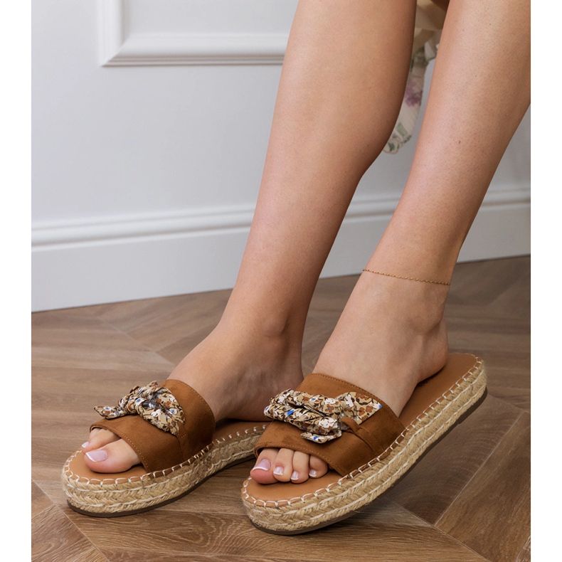 Espadrille marroni con un arco marrone 2