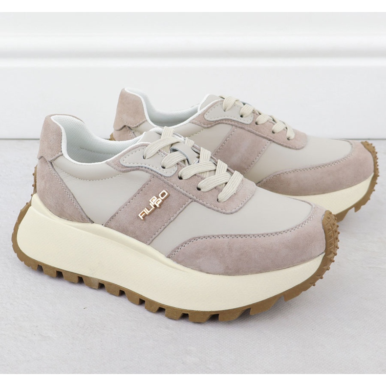 Scarpe sportive in pelle su una piattaforma spessa beige filippo dp6785 2