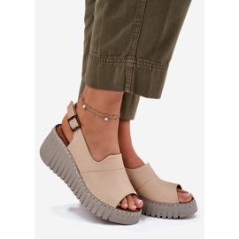 ARTIKER Sandali da donna realizzati in pelle naturale su cuneo artker 56c0957 beige 1