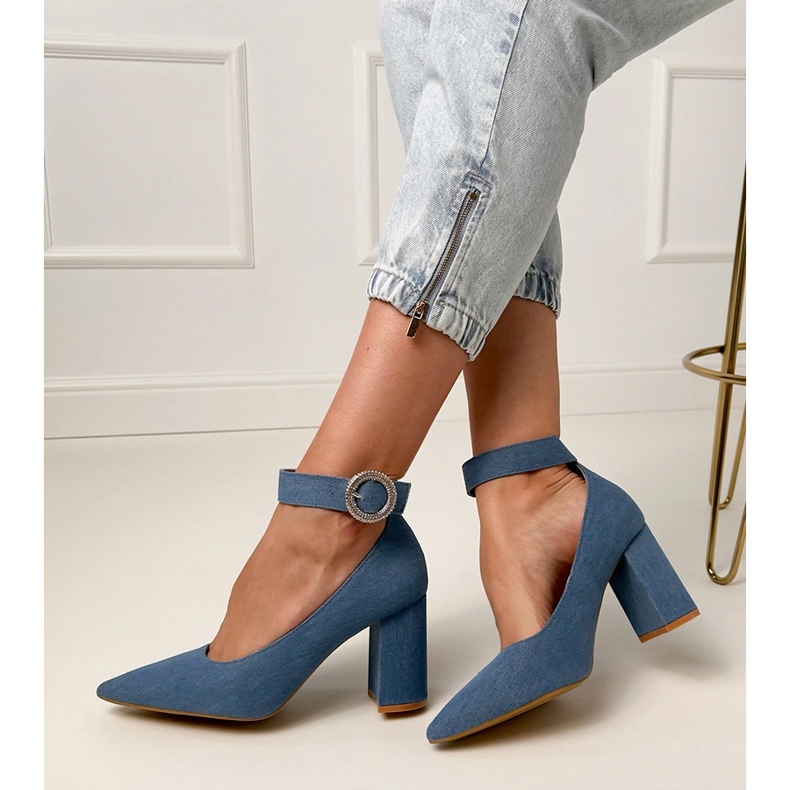 Pompe in denim sul palo con fibbia e zirconi blu 2