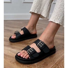 Flip black Flip con morsetti su strisce nero 1