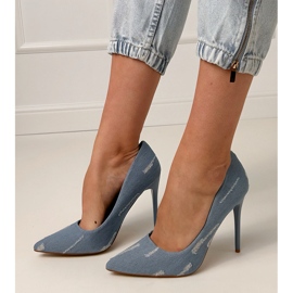 Pompe in denim blu su un tallone alto 1