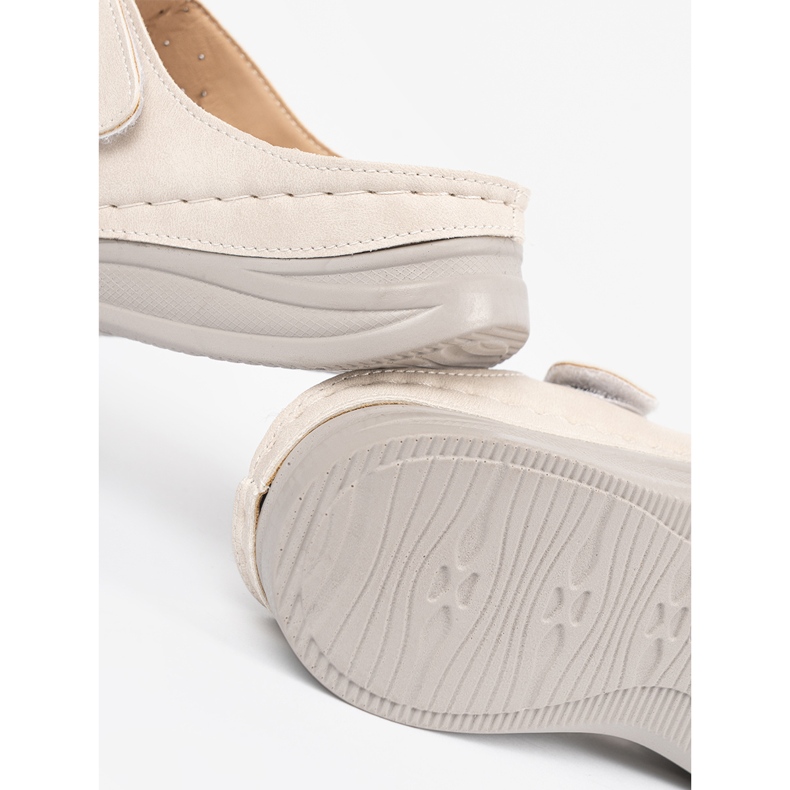 Seastar Flip di luce leggero su un cuneo basso beige 1