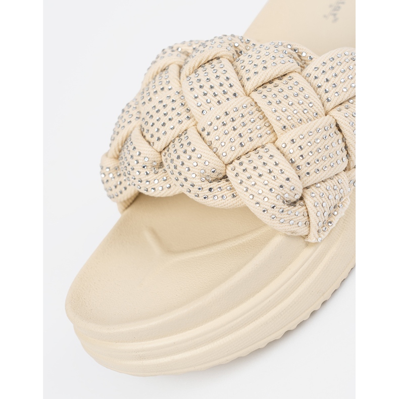 Seastar Flip di beige leggero con cristalli 1