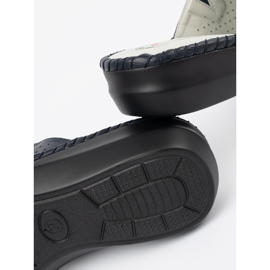J. Star Flip Flip con un inserto in pelle blu navy 1