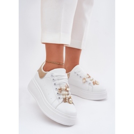 Sneaker femminili sulla piattaforma con spilli, bianchi e oro bianca 2