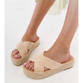Beige espadrilles con strisce sulla piattaforma 2
