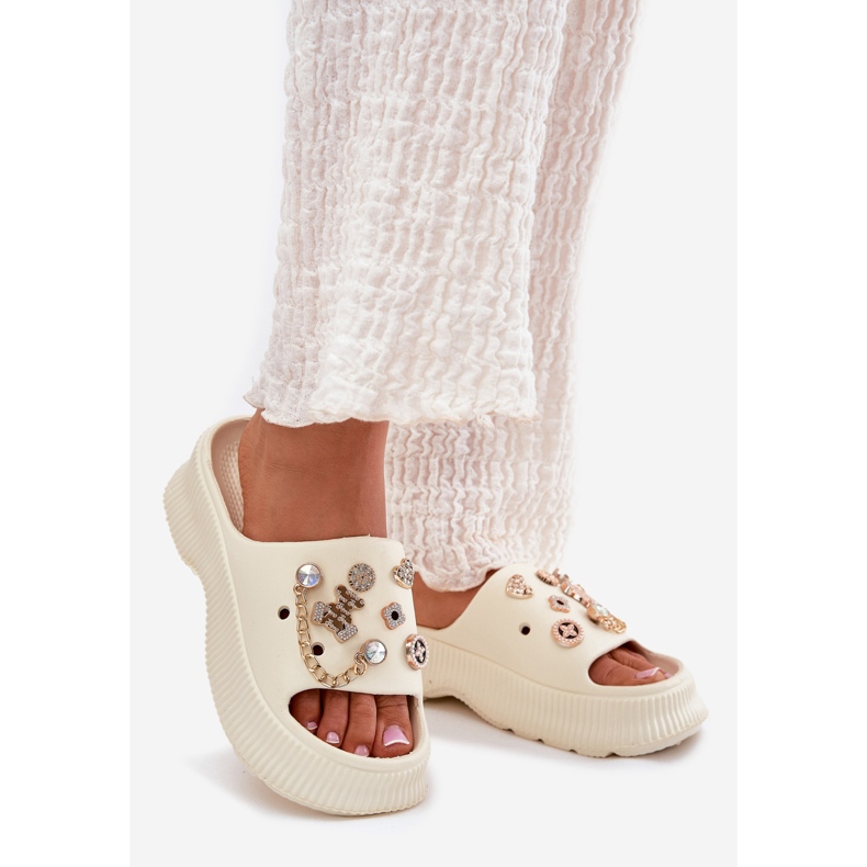 Flip di schiuma femminile con mendicante leggero per spilli dorati beige 1