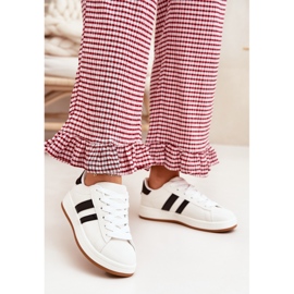 Scarpe sportive da donna con sneaker con eco in pelle bianca 2