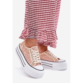 Sneaker da donna basse sulla piattaforma rosa 1