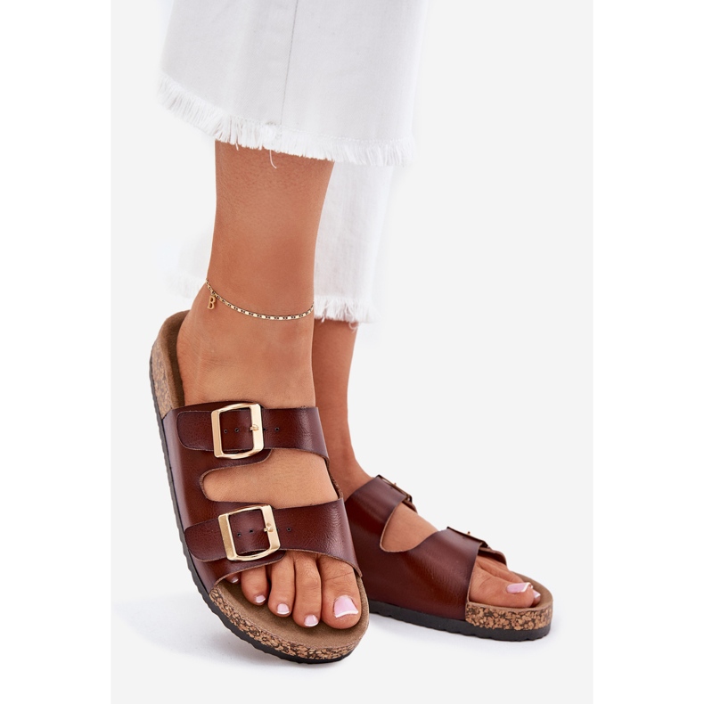 EVento Infradito da donna con fibbie eco -in pelle marrone 1
