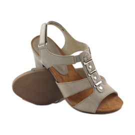 Sandali Caprice scarpe da donna con velcro 28309 marrone multicolore 3