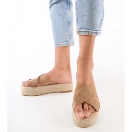 Espadrille marroni con strisce sulla piattaforma marrone 1