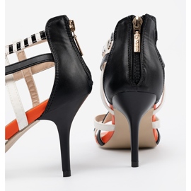 Shelvt Sandali su cinghie alte e bianche multicolore 1