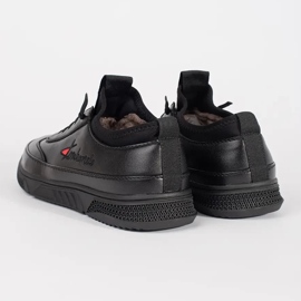 Scarpe sportive nere isolate nero 1