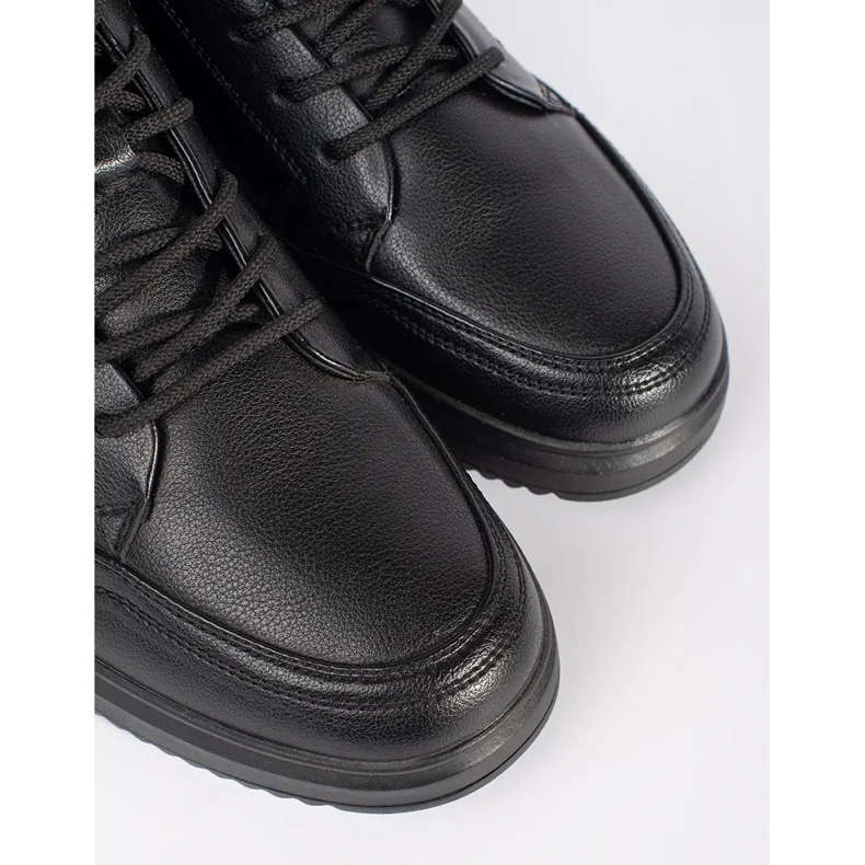 Scarpe da uomo isolate nere nero 1