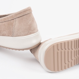 Goodin Mocassini beige fatti in pelle naturale 1