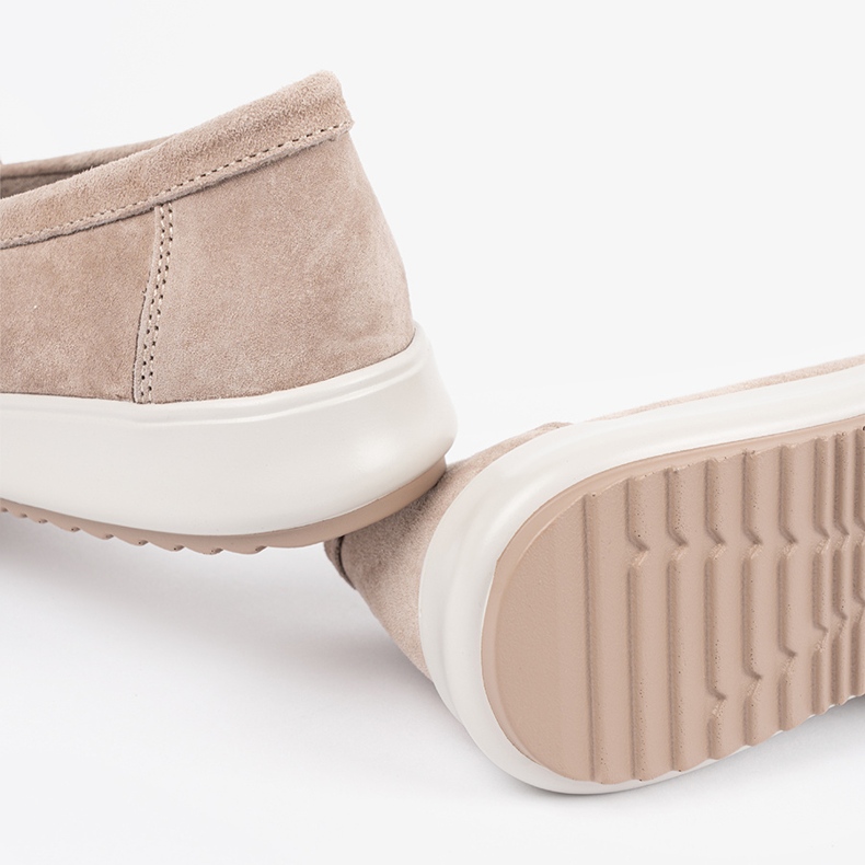 Goodin Mocassini beige fatti in pelle naturale 1