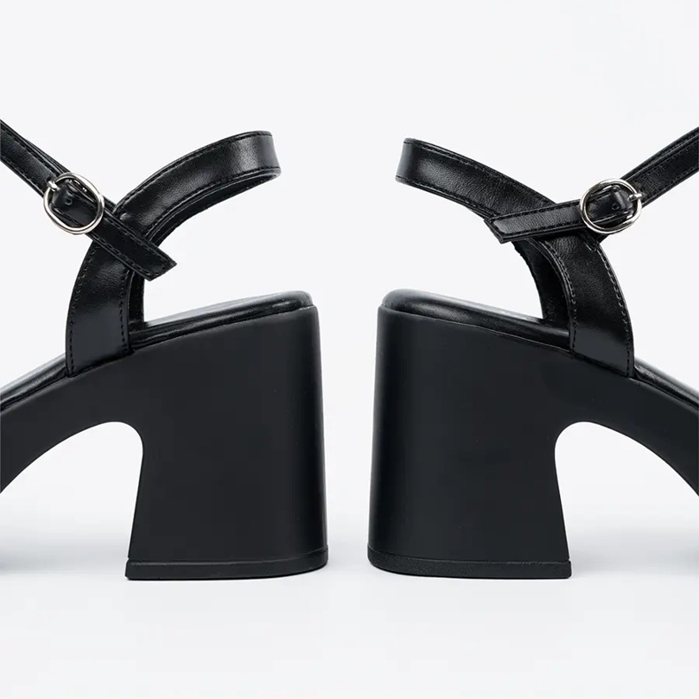 Seastar Sandali neri sul post nero 1