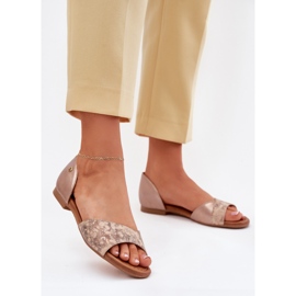 Sandali in pelle da donna con tacco piatto Maciejka 06947-25 PLN d'oro 2