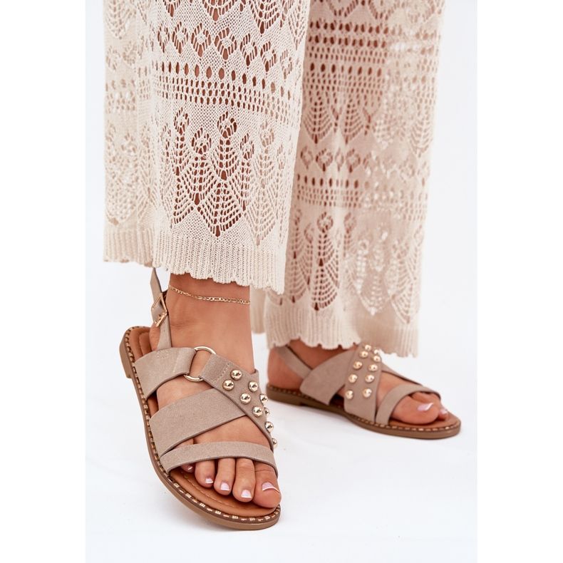 Sandali femminili a ruote pianeggianti con borchie dorate beige 2