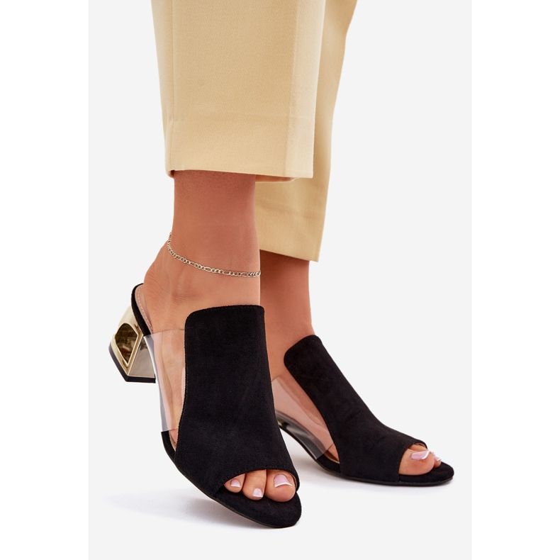 Infradito da donna sul Golden Post Black nero 1
