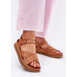 Sandali in pelle femminile sulla piattaforma Maciejka L7064-04 Brown marrone 2