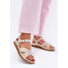 Sandali in pelle femminile sulla piattaforma Ecru Maciejka L7064-37 beige 2